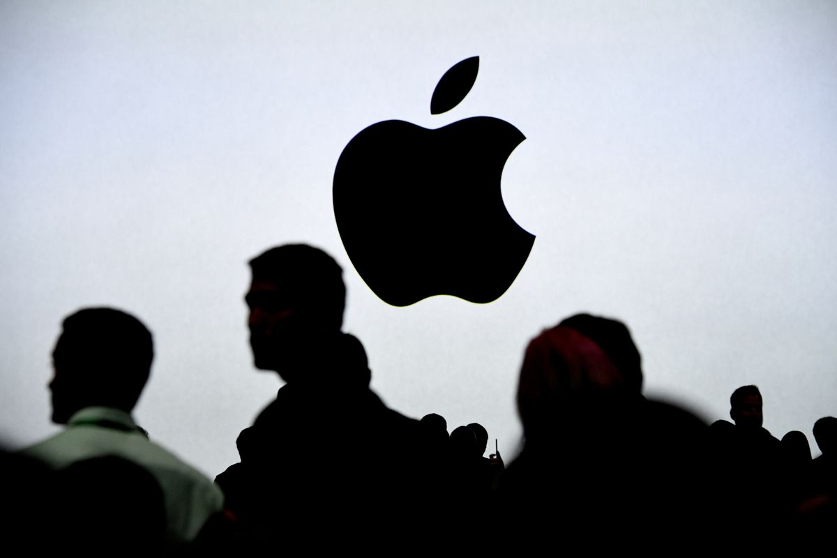 Apple Inc. have been quite explicit in their claim that “What happens on your iPhone stays on your iPhone.” so the news that they are looking down barrel of a class-action lawsuit after it was alleged that the company is selling customer data such iTunes purchases as well as their personal data gleaned from its iTunes and Apple Music services, all the more surprising.
